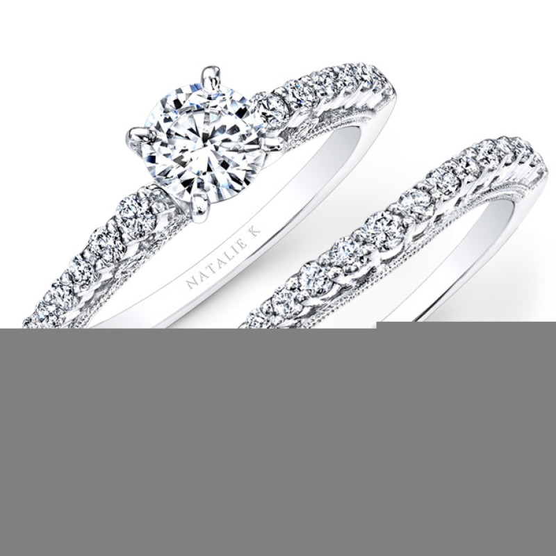 18k White Gold Prong Set White Diamond Bridal Set