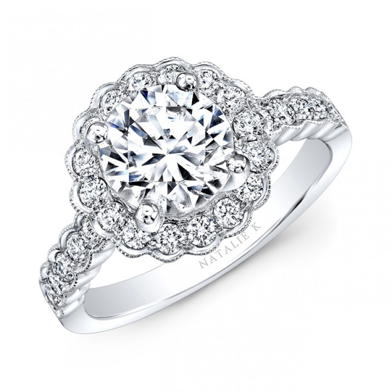 18k White Gold Milgrain Halo Diamond Engagement Ring