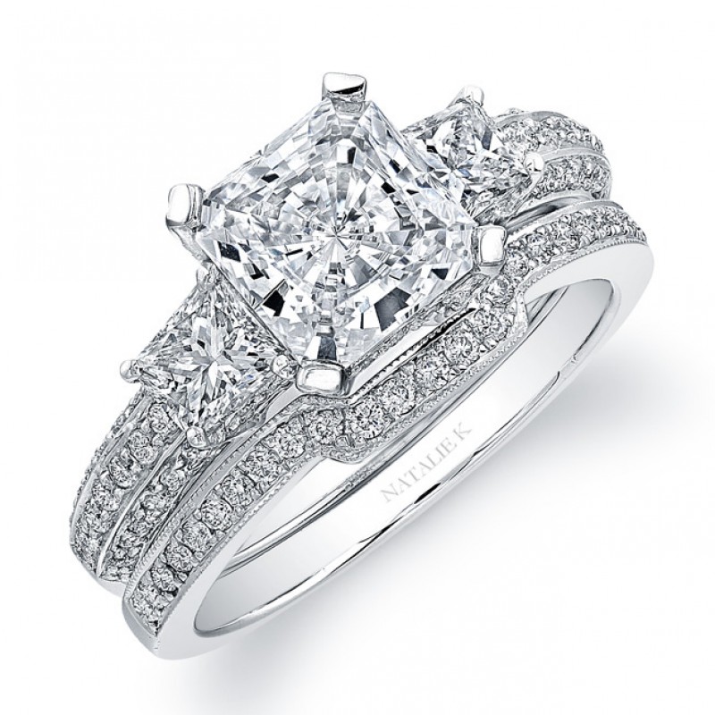 18k White Gold  Prong Set Three Stone Diamond Bridal Set